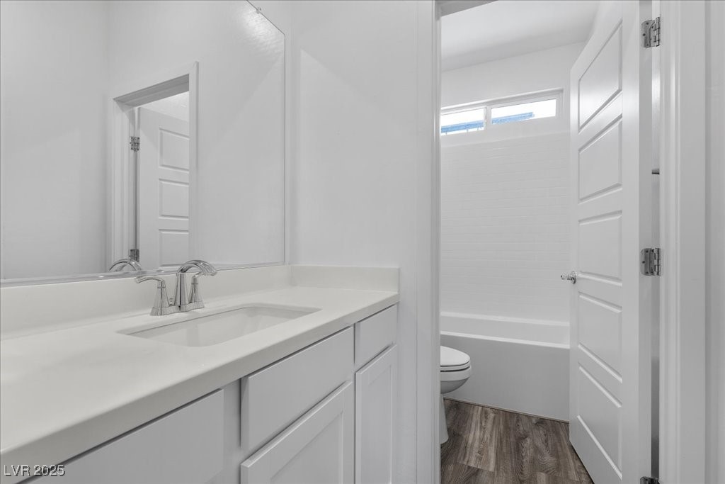 41 Strada Moscato Property Photo 31