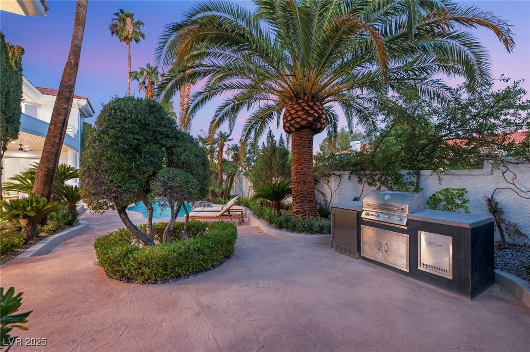 8617 Titleist Circle Property Photo 54