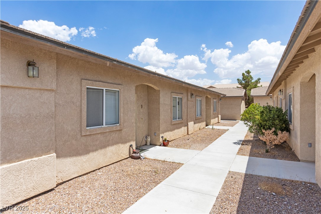 1430 Star Road Property Photo 4