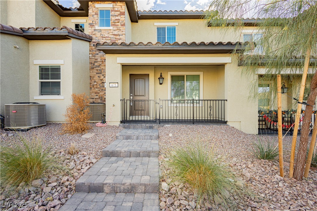 675 Omaggio Place Property Photo
