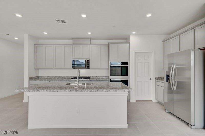 1550 Rock Kestrel Street Property Photo 13