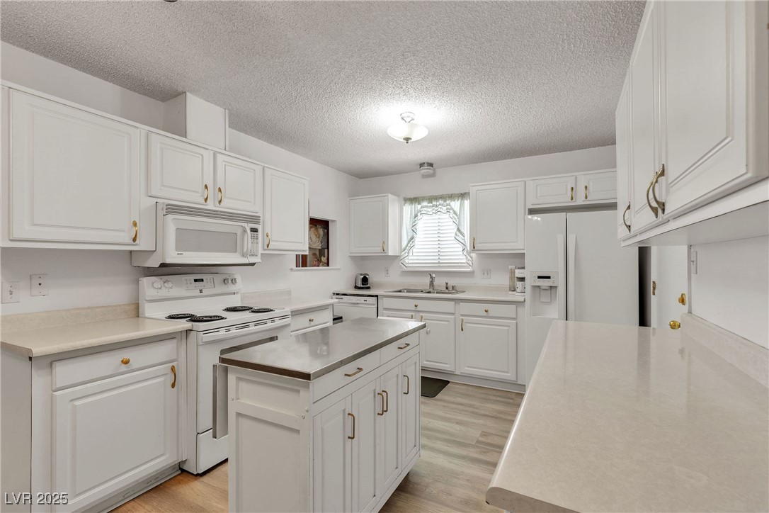 909 Biljac Street Property Photo 1
