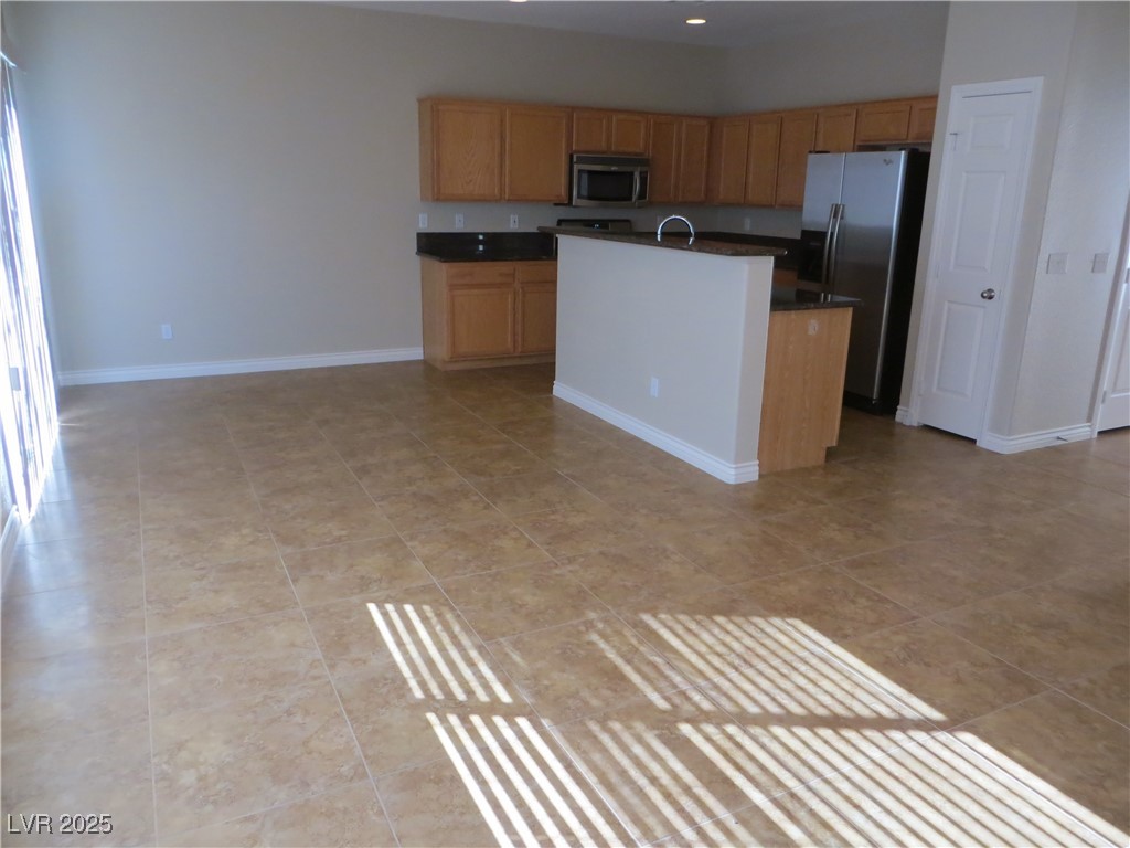 3011 Mastercraft Avenue Property Photo 5