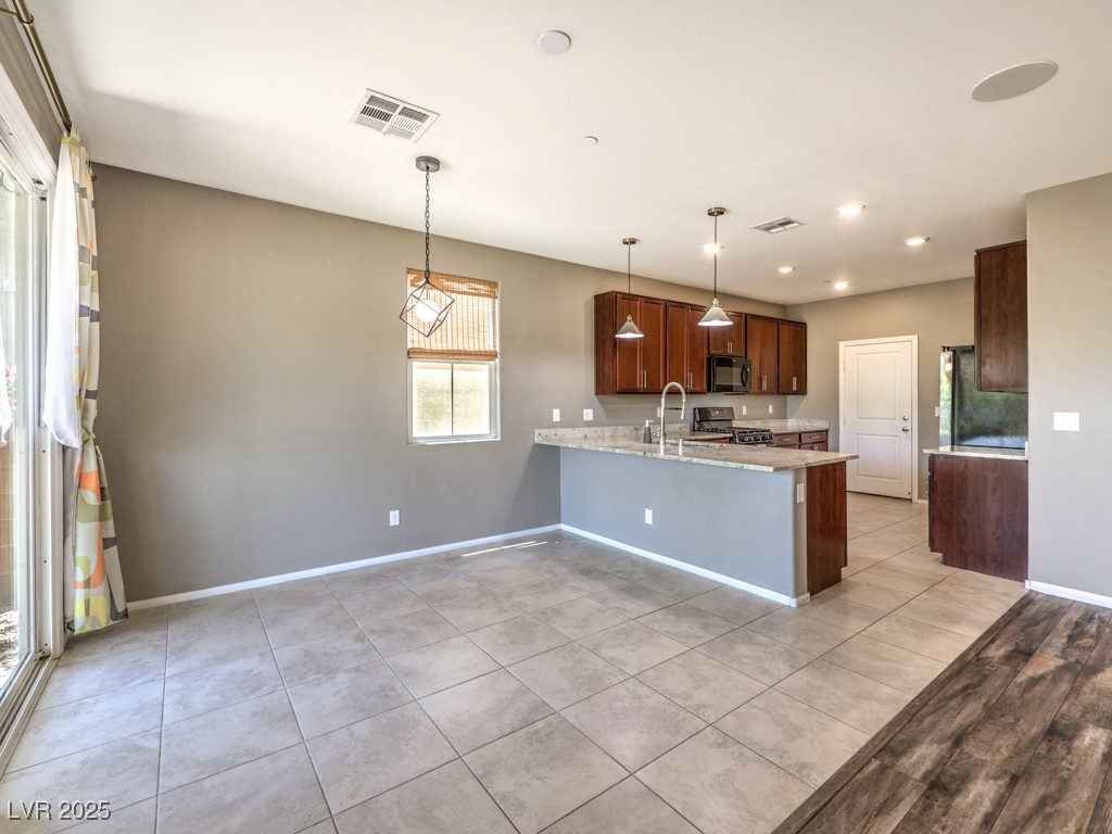 2936 Aragon Terrace Way Property Photo 12