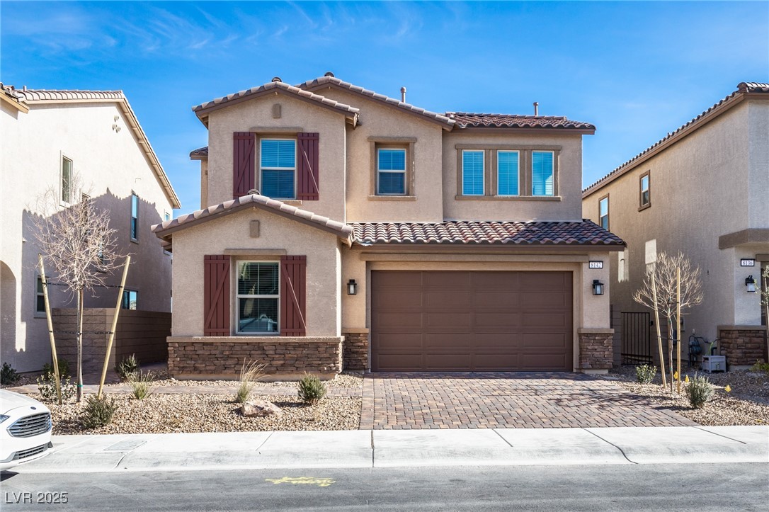 8142 Skye Vineyard Drive Property Photo 1