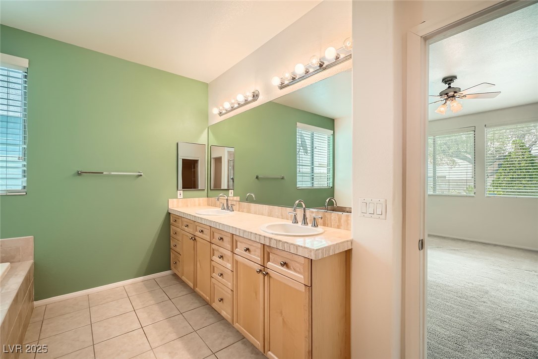 262 Pebble Canyon Drive Property Photo 20