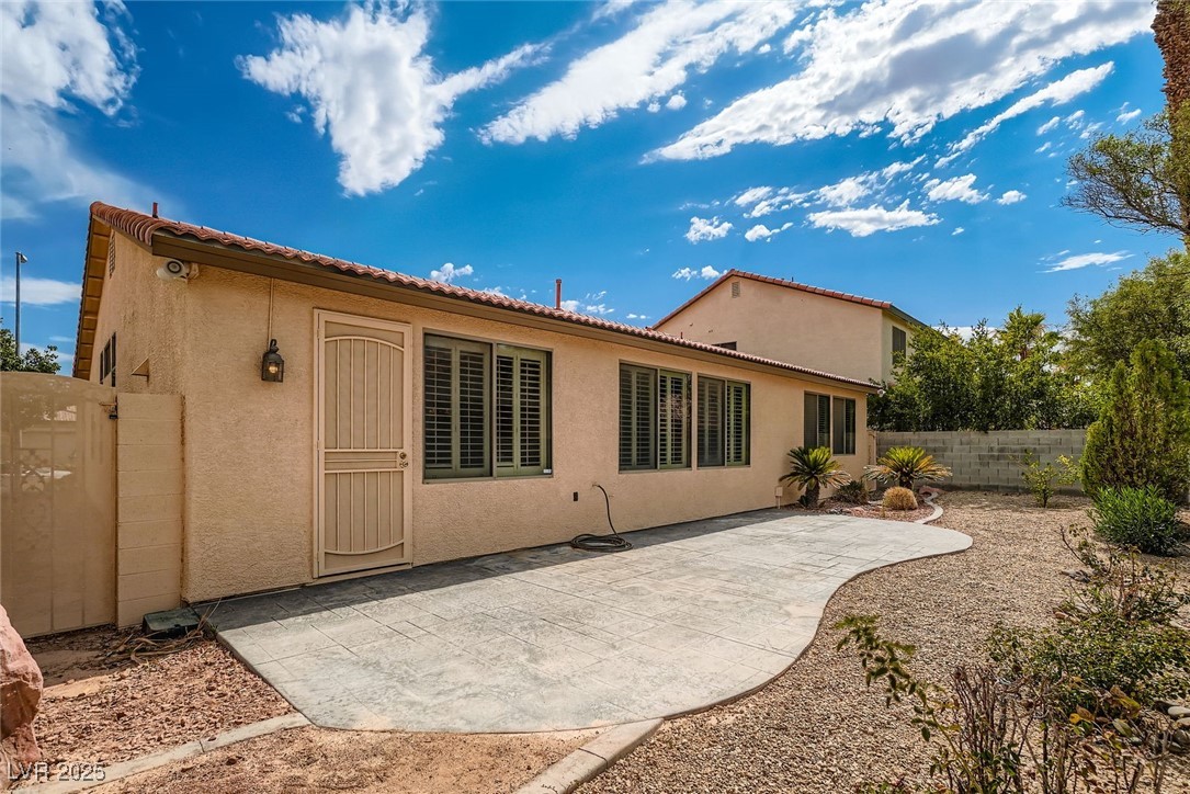 262 Pebble Canyon Drive Property Photo 40