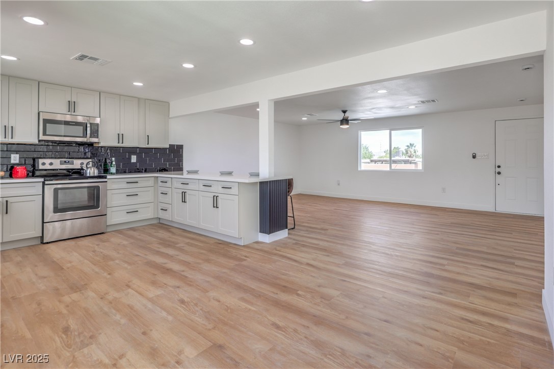 5200 Blanton Drive Property Photo 15