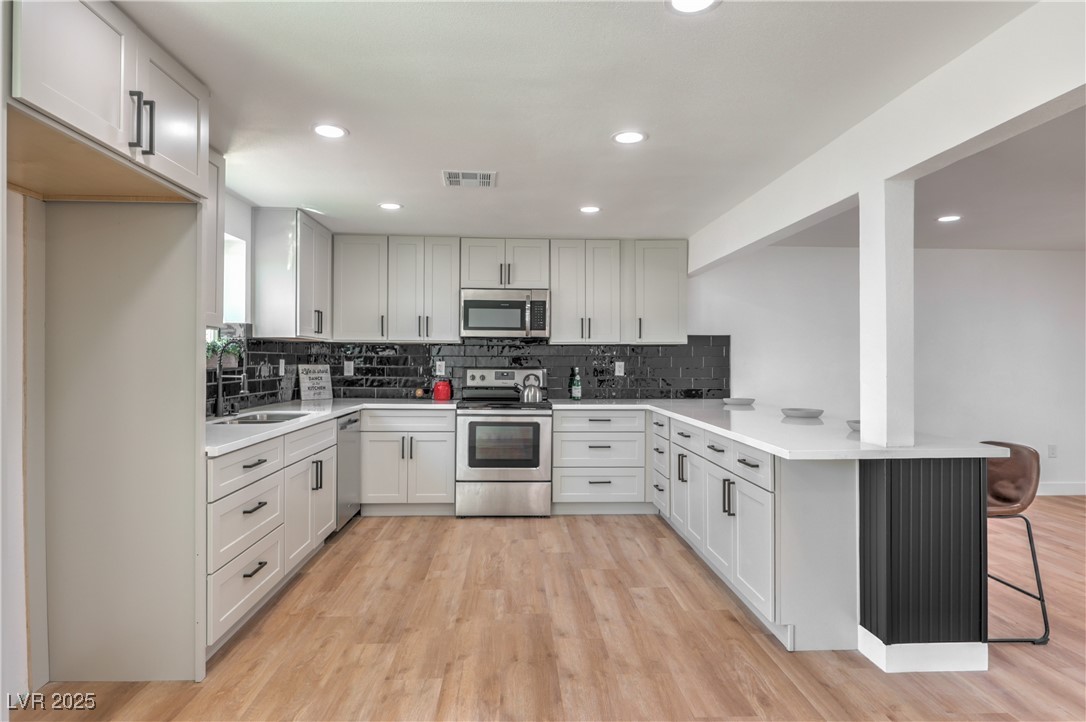 5200 Blanton Drive Property Photo 18