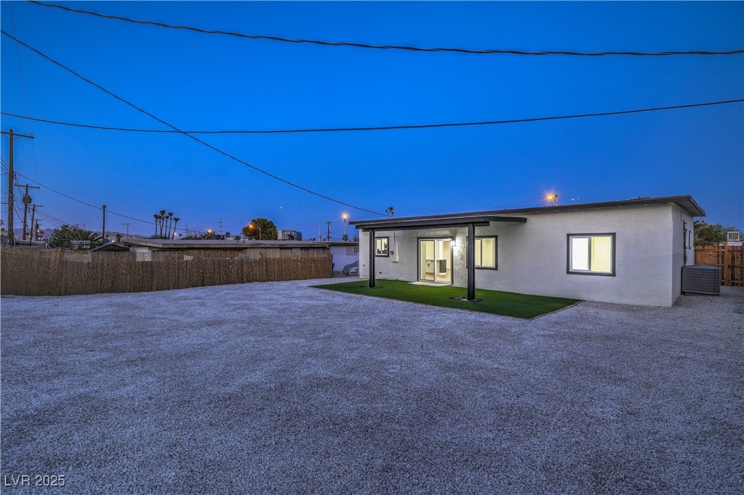 5200 Blanton Drive Property Photo 37