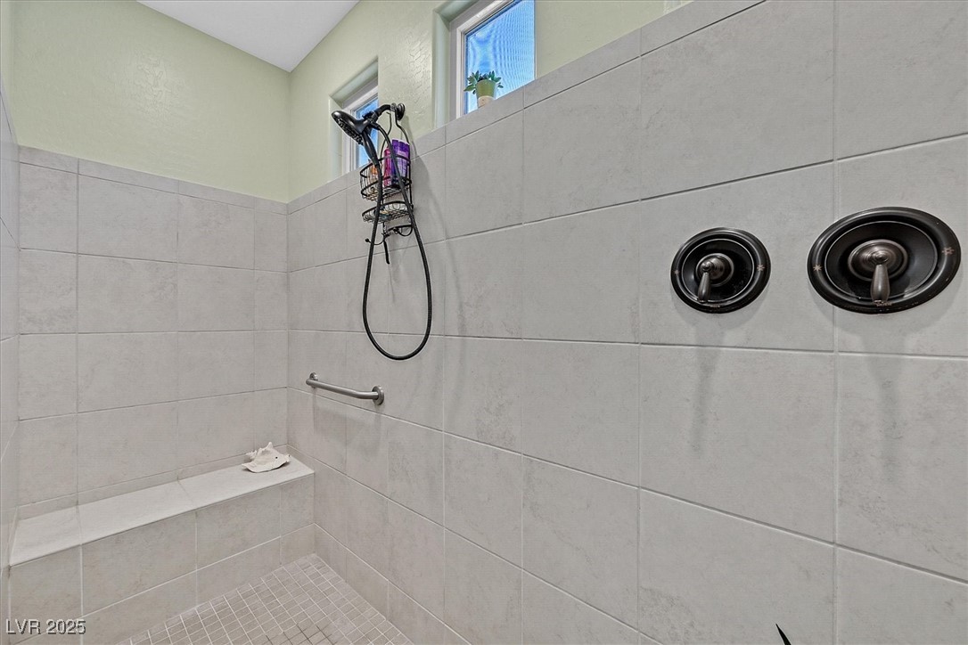 8405 Canyon Crevasse Street Property Photo 24