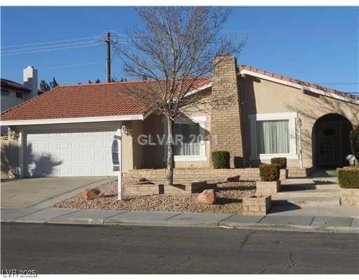 4338 La Jara Drive Property Photo