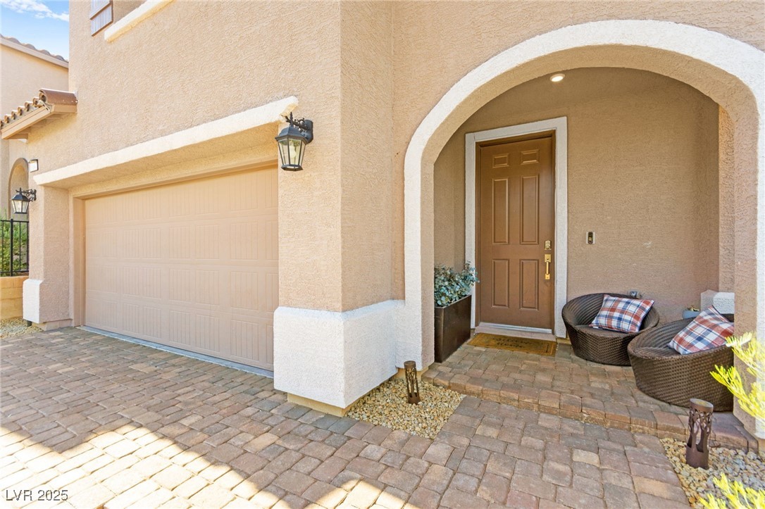 10940 Oregano Avenue Property Photo 6