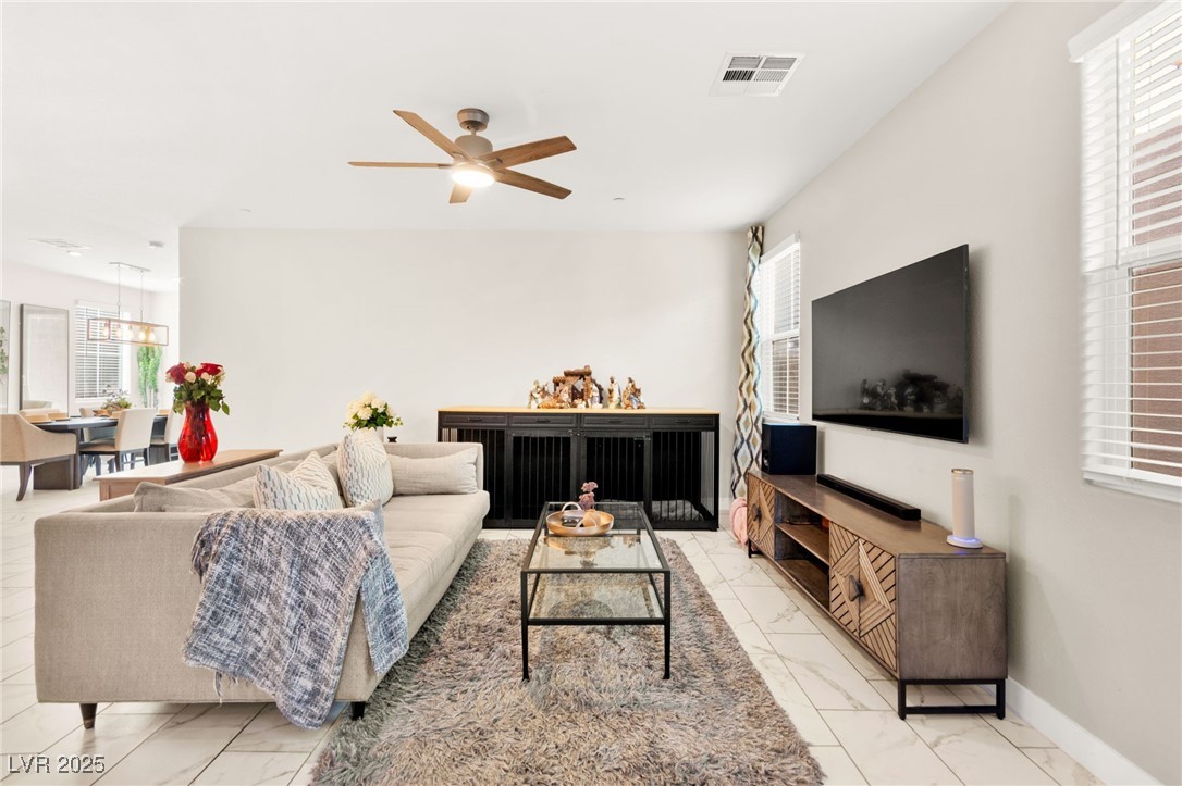 10940 Oregano Avenue Property Photo 10