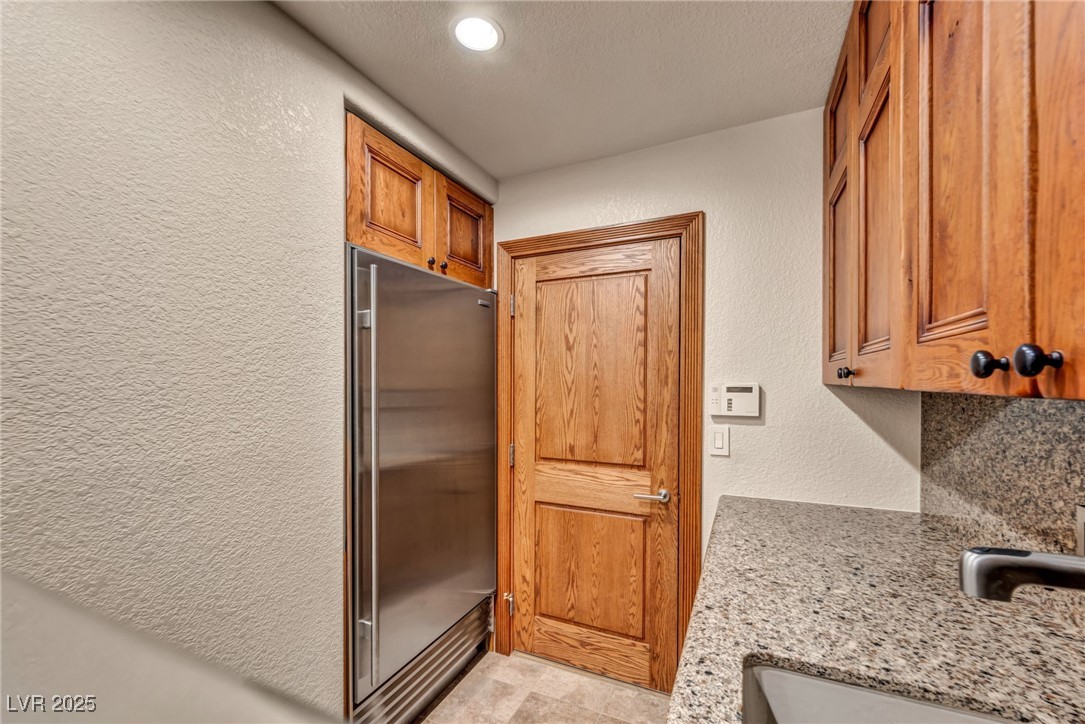 7045 Edna Avenue Property Photo 17