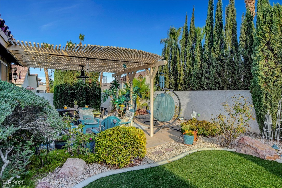 9553 Gainey Ranch Avenue Property Photo 31