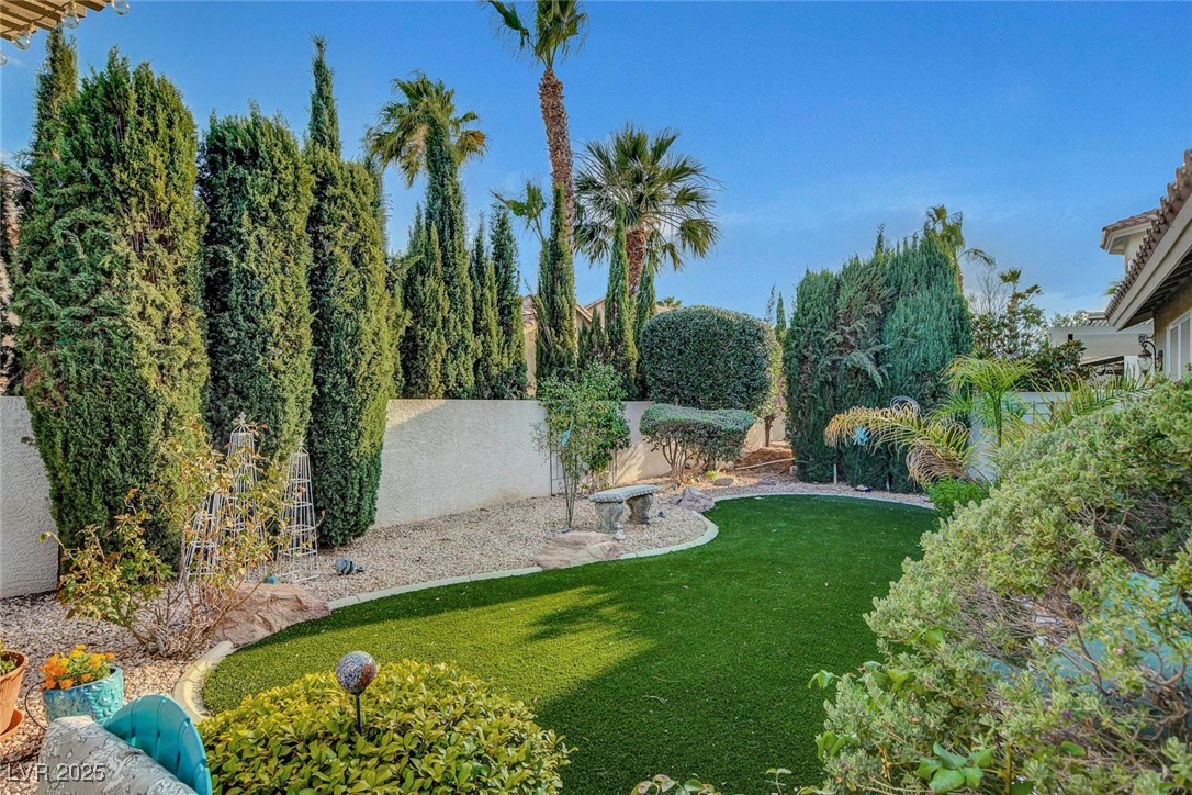 9553 Gainey Ranch Avenue Property Photo 33