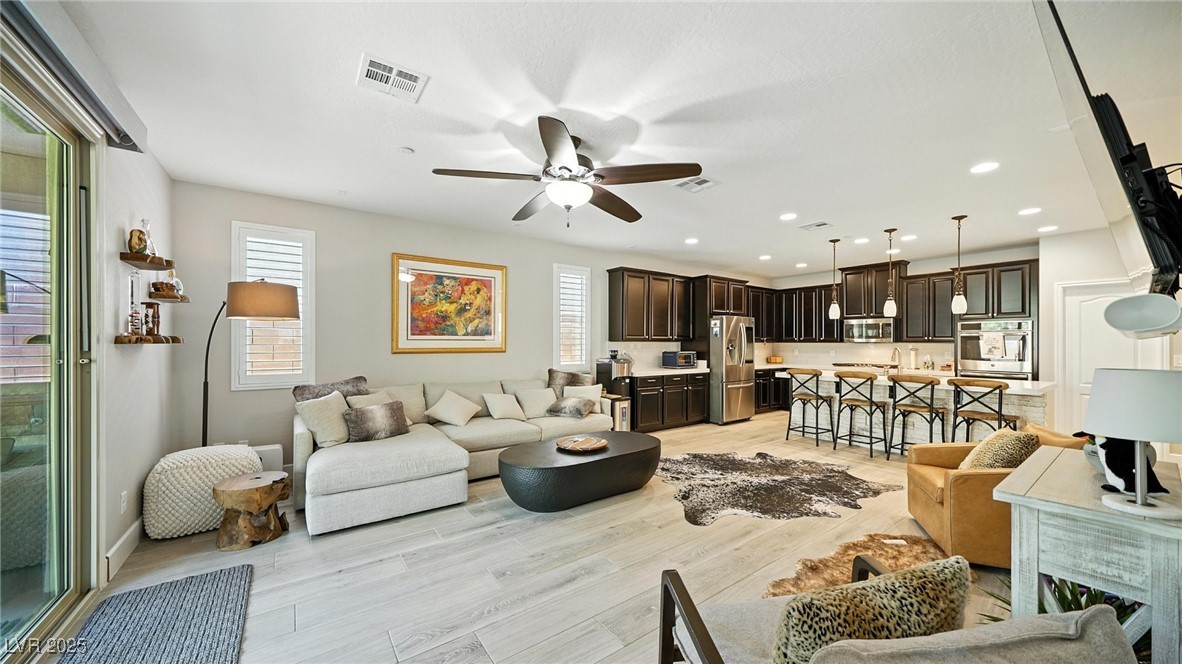 2828 Shadows Edge Court Property Photo 19