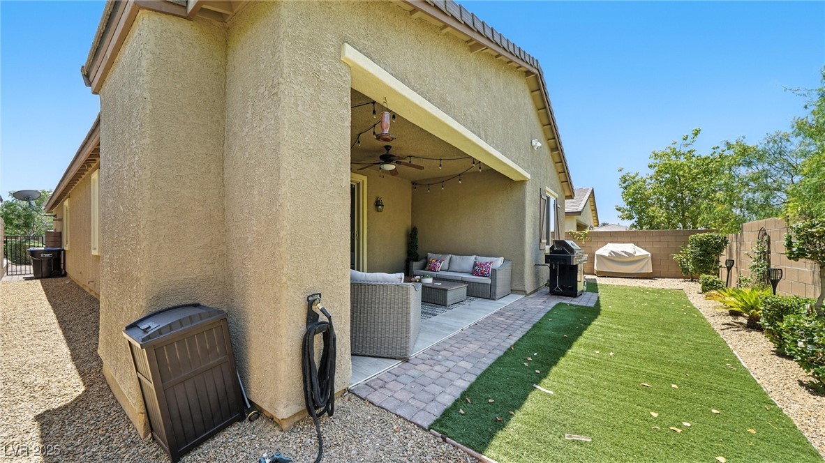 2828 Shadows Edge Court Property Photo 36