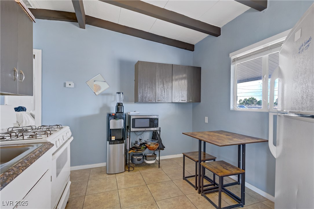 10 Ronald Lane Property Photo 11