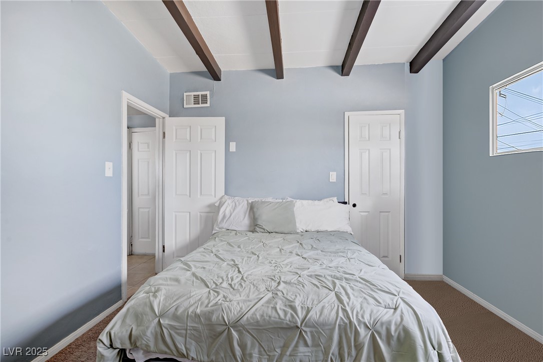 10 Ronald Lane Property Photo 14