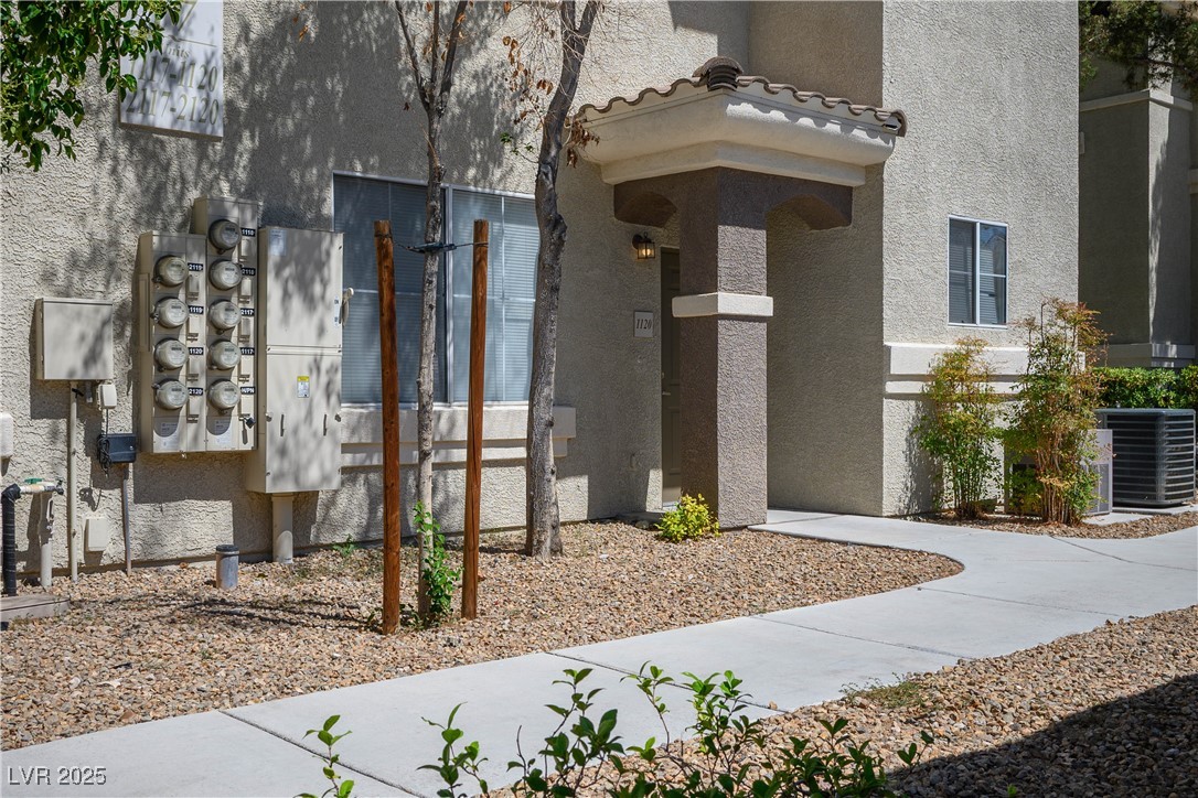 9050 West Warm Springs Road 1120 Property Photo 4