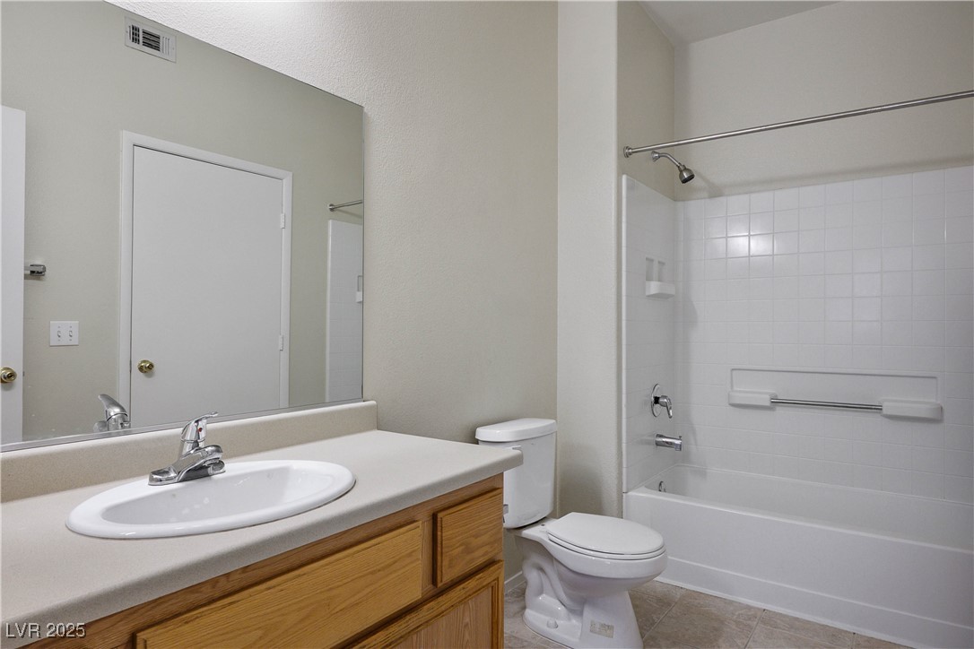 9050 West Warm Springs Road 1120 Property Photo 18