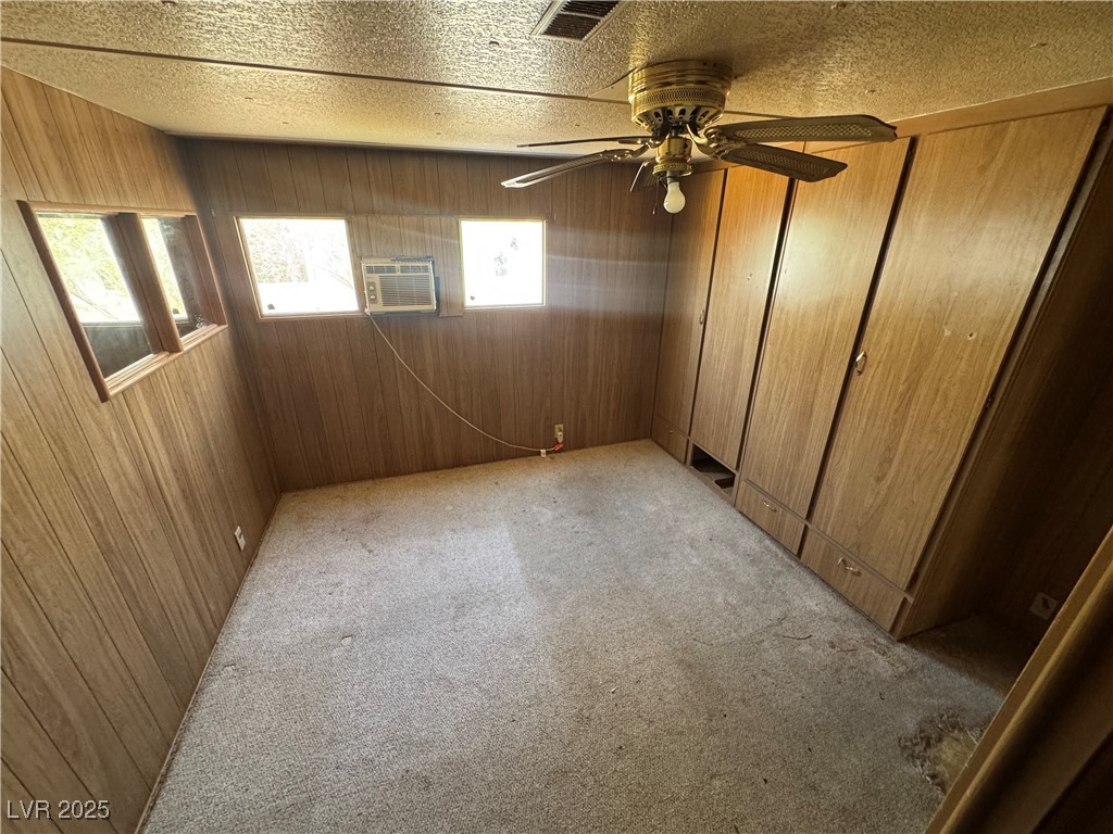 6014 Rocky Mountain Avenue Property Photo 8