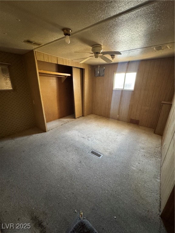 6014 Rocky Mountain Avenue Property Photo 9