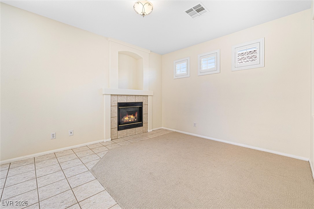 6048 Halehaven Drive Property Photo 9