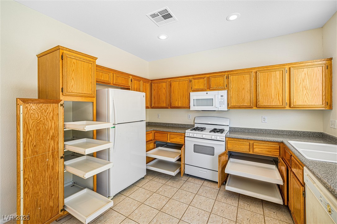 6048 Halehaven Drive Property Photo 14