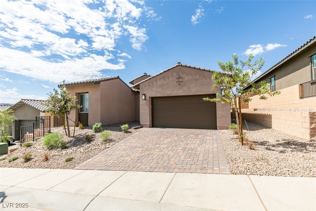 257 Piazzetta Place Property Photo 1