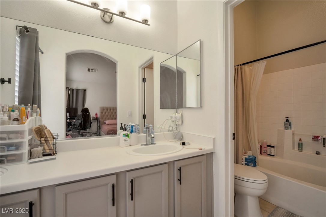 6388 Extreme Shear Avenue 103 Property Photo 15