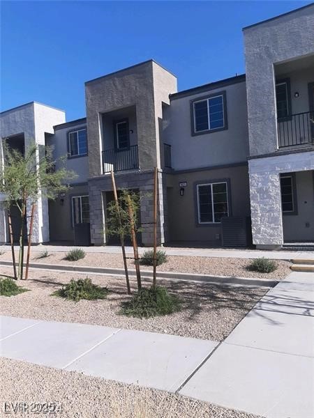 8025 Krautrock Avenue Property Photo 4