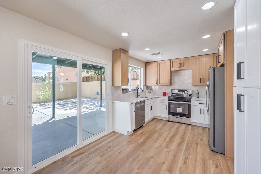 9321 Dancing Daffodil Avenue Property Photo 18