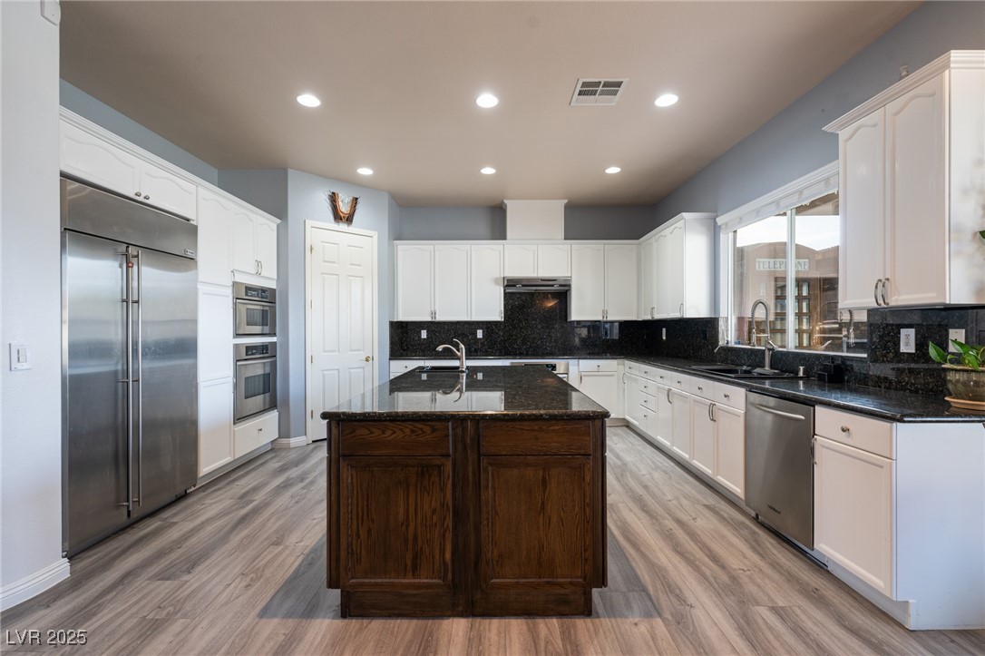 5210 Villa Dante Avenue Property Photo 17