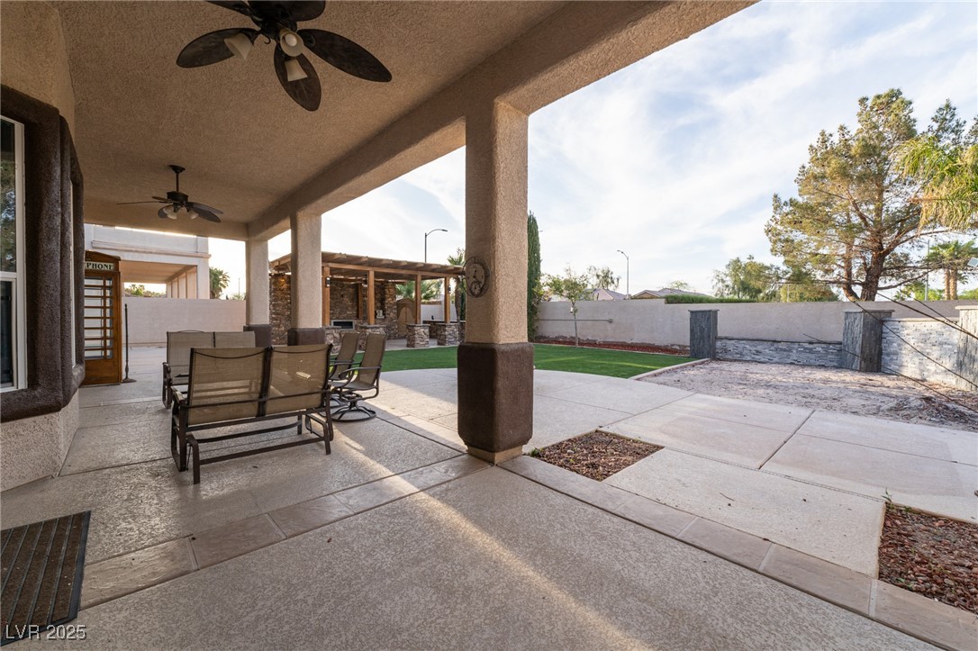 5210 Villa Dante Avenue Property Photo 22