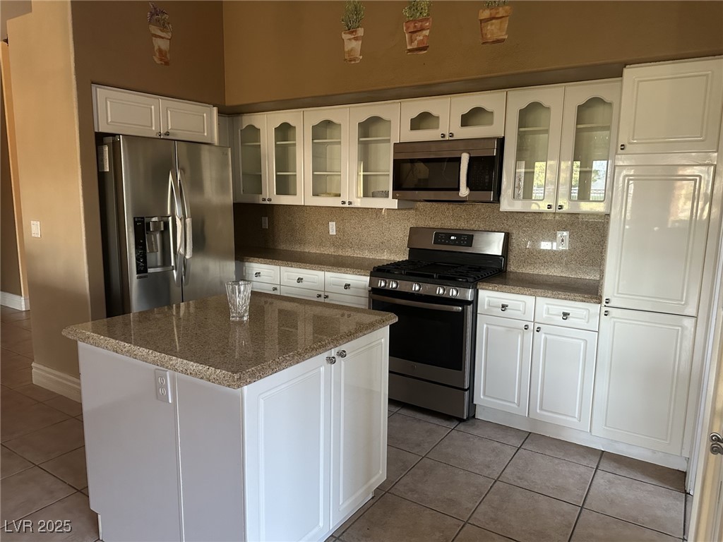 141 Cliff Valley Drive Property Photo 12