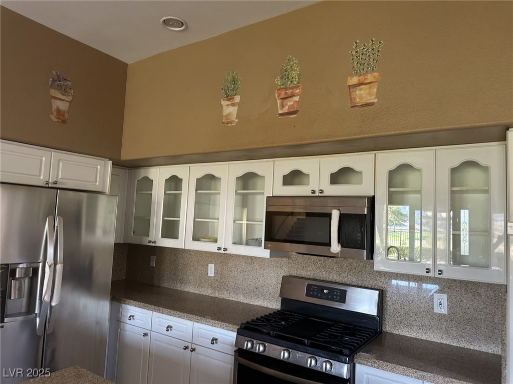 141 Cliff Valley Drive Property Photo 13