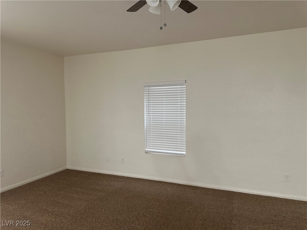 1613 White Skies Court Property Photo 6