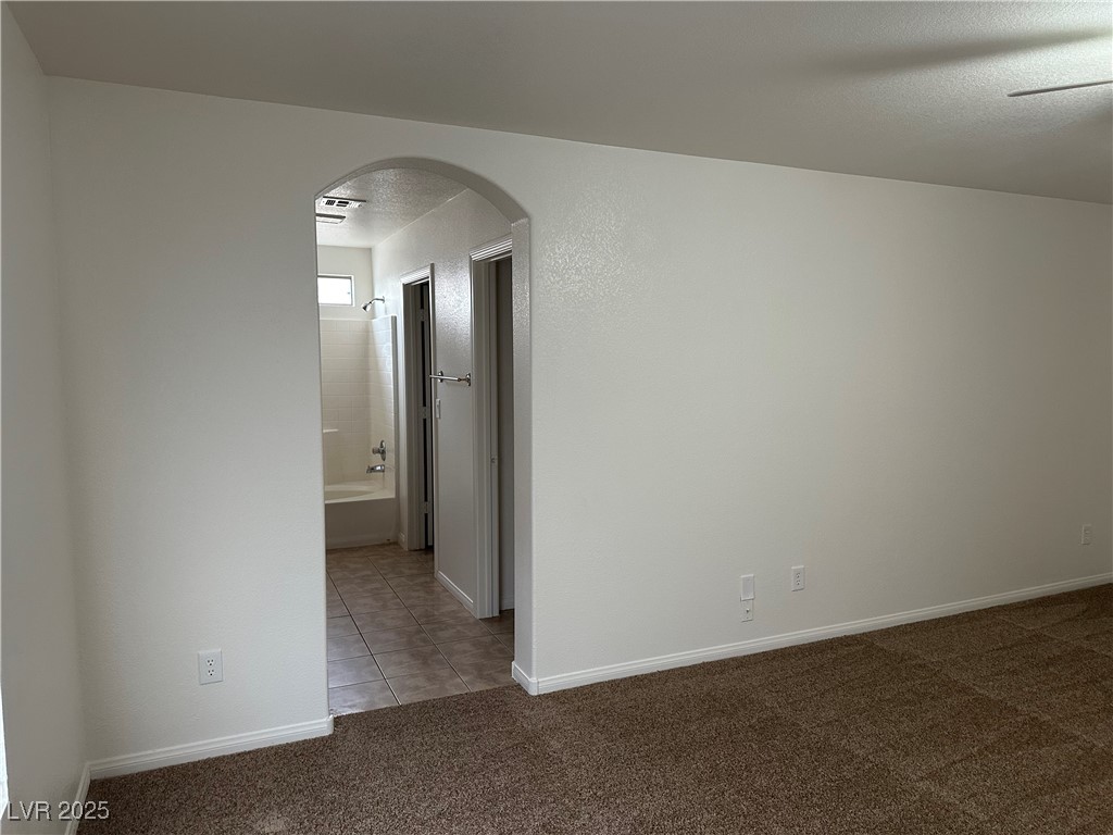 1613 White Skies Court Property Photo 32