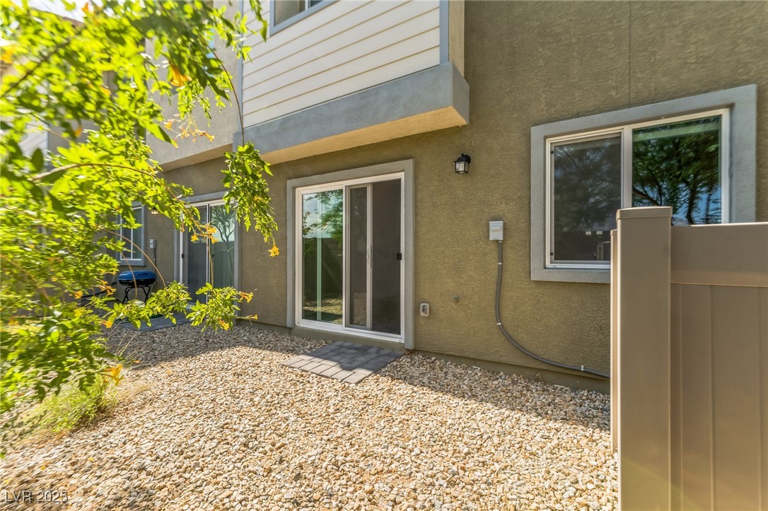 4242 Lunar Canyon Avenue Property Photo 14