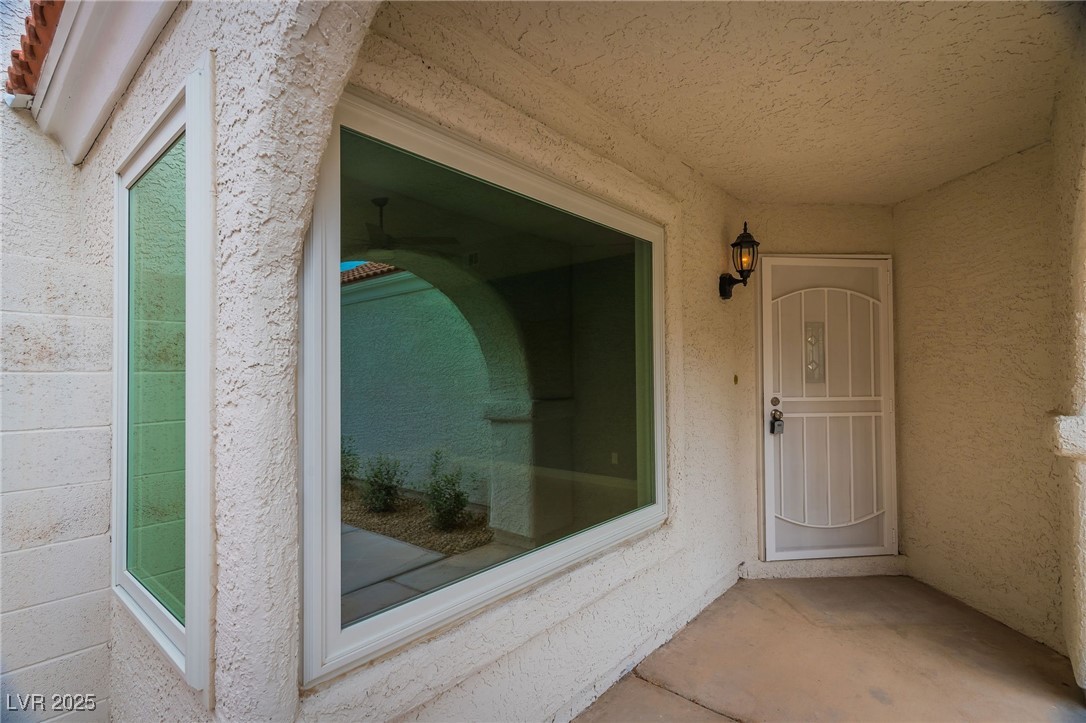 3032 Reef View Street Property Photo 6