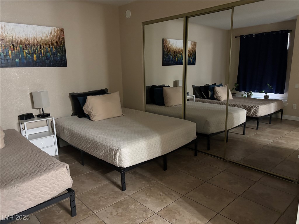 3145 East Flamingo Road 1076 Property Photo 7