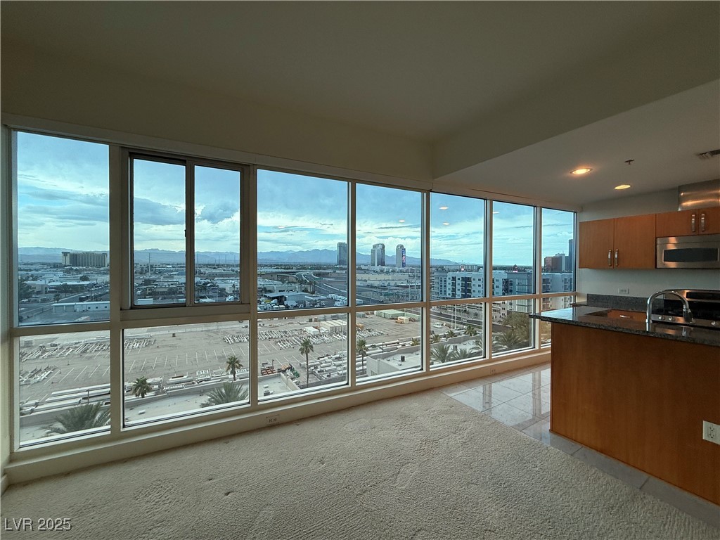 4575 Dean Martin Drive 910 Property Photo 32
