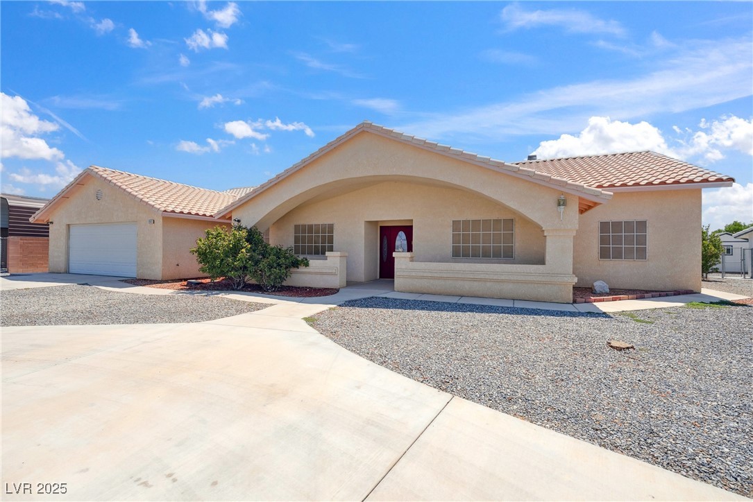 2941 South Firestone Court Property Photo 1