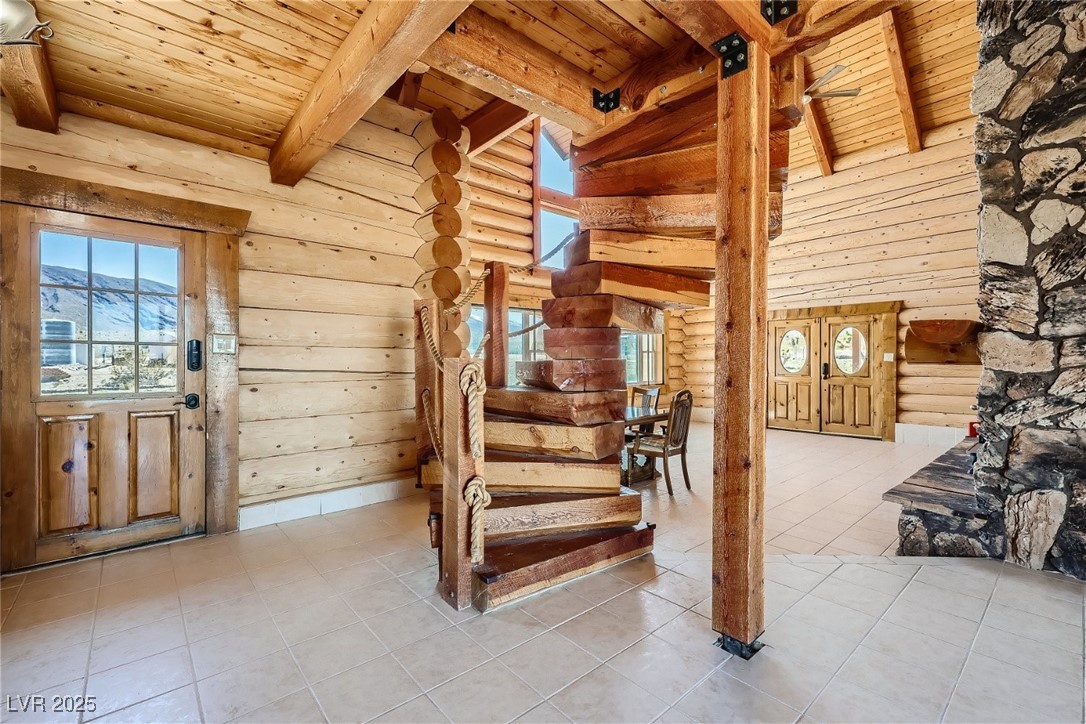 7790 Scottie Street Property Photo 4