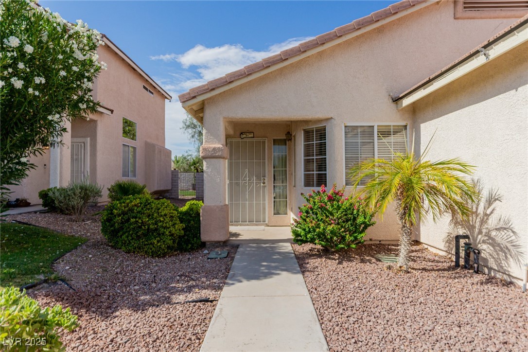 8840 Spinning Wheel Avenue Property Photo 2