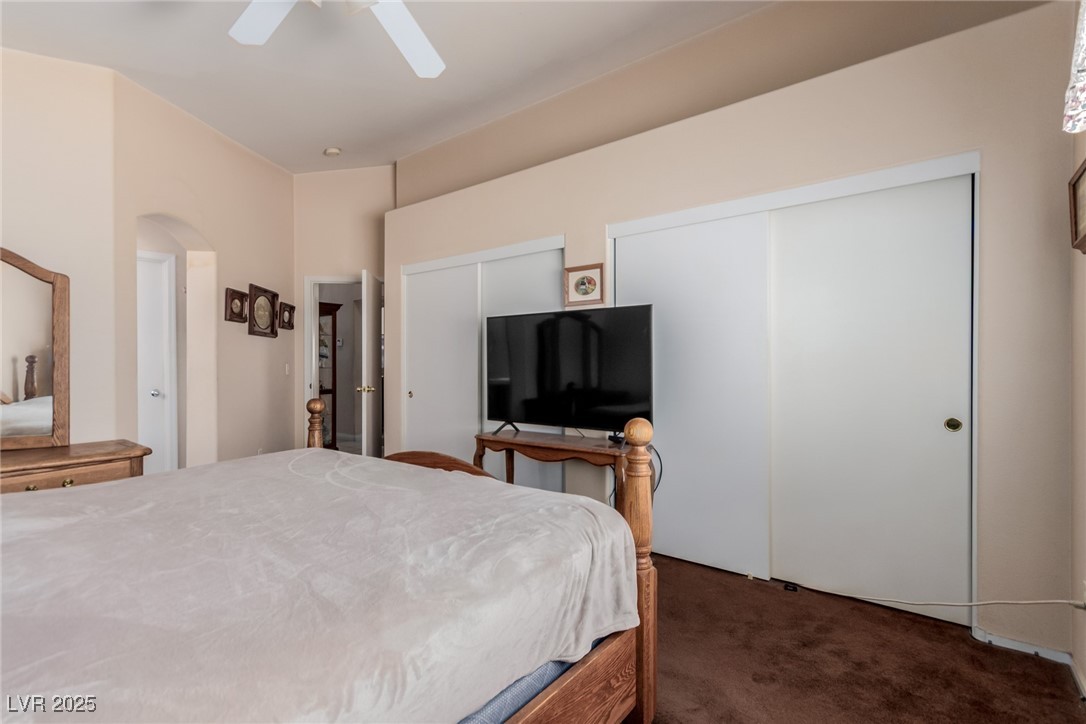 8840 Spinning Wheel Avenue Property Photo 14