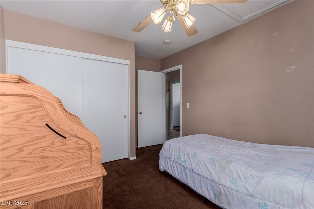 8840 Spinning Wheel Avenue Property Photo 20
